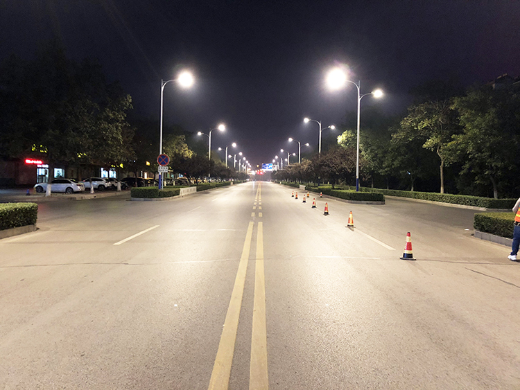 桓臺(tái)縣漁洋街、中心大街路燈節(jié)能改造工程